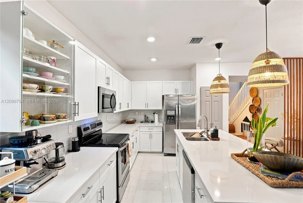 3440 W 110th St Hialeah, FL 33018