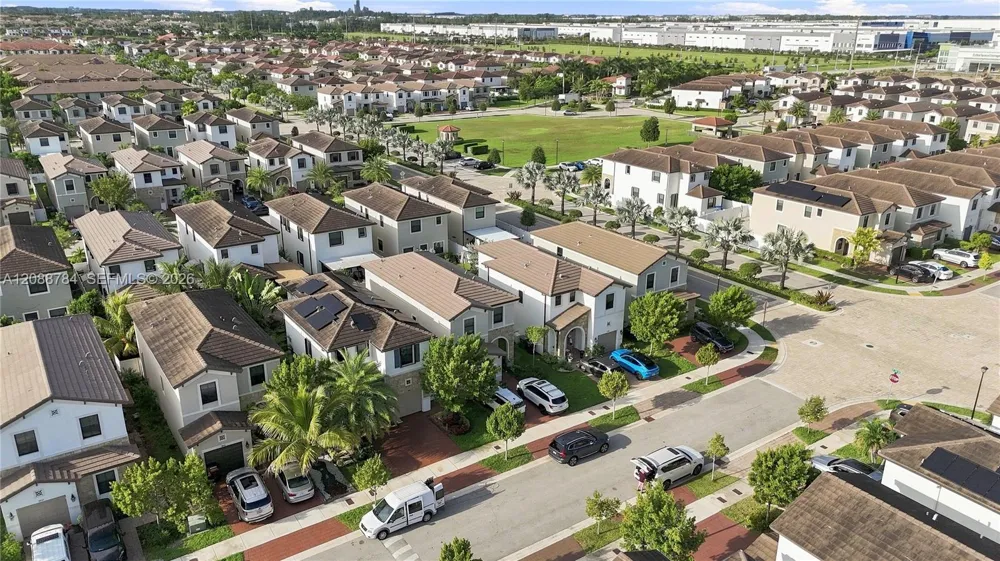 3440 W 110th St Hialeah, FL 33018