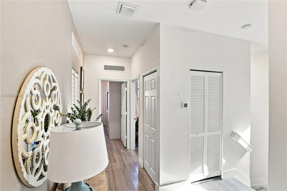3440 W 110th St Hialeah, FL 33018