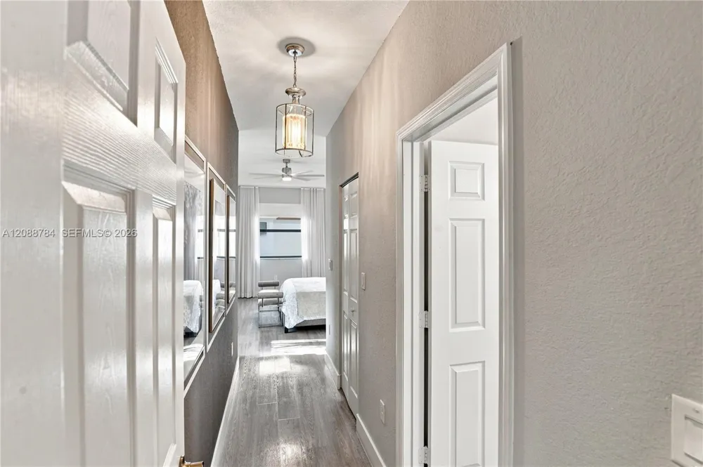 3440 W 110th St Hialeah, FL 33018