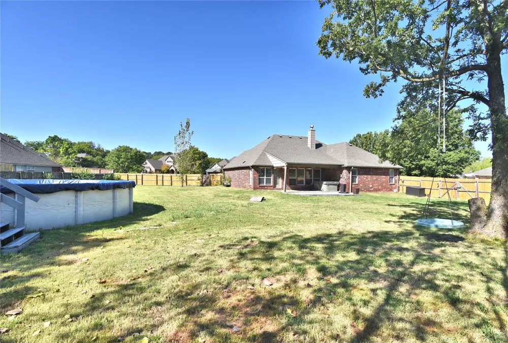 12325 Longhorn Circle Glenpool, OK 74066