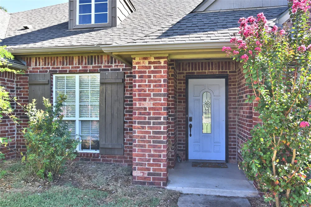 12325 Longhorn Circle Glenpool, OK 74066