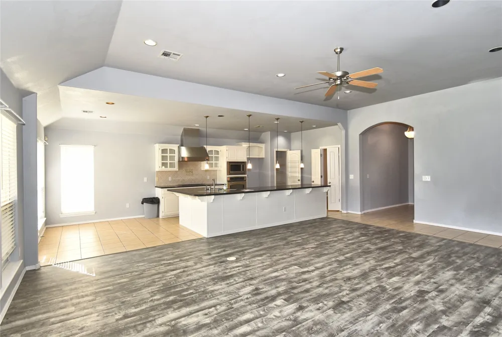 12325 Longhorn Circle Glenpool, OK 74066
