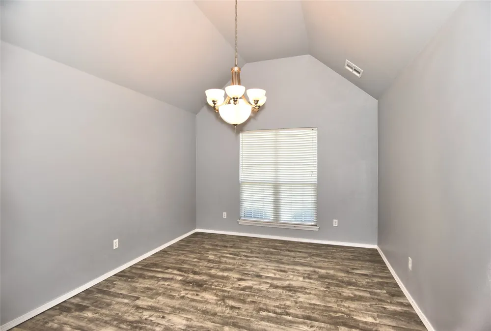 12325 Longhorn Circle Glenpool, OK 74066