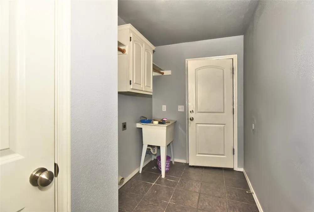 12325 Longhorn Circle Glenpool, OK 74066