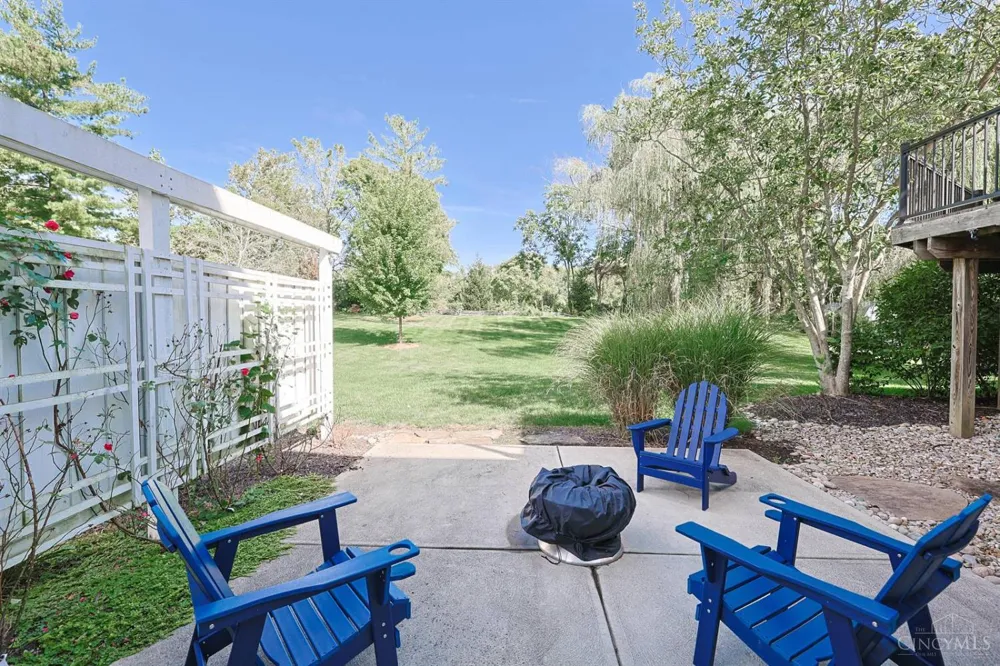 104 Hetherington Lane Glendale, OH 45246
