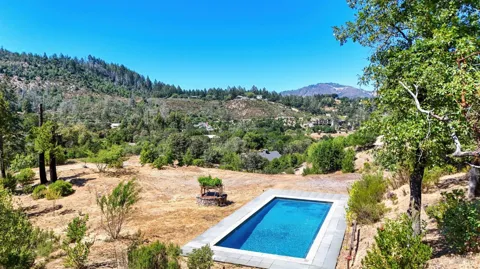 2050 Schultz Road