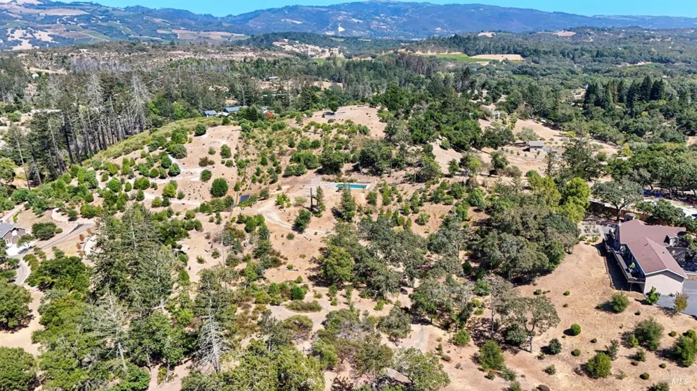 2050 Schultz Road Kenwood, CA 95452
