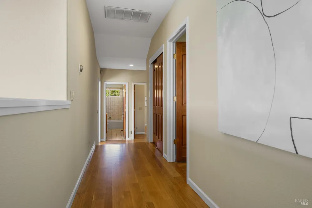 2039 Burnside Road Sebastopol, CA 95472