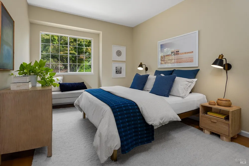 2039 Burnside Road Sebastopol, CA 95472