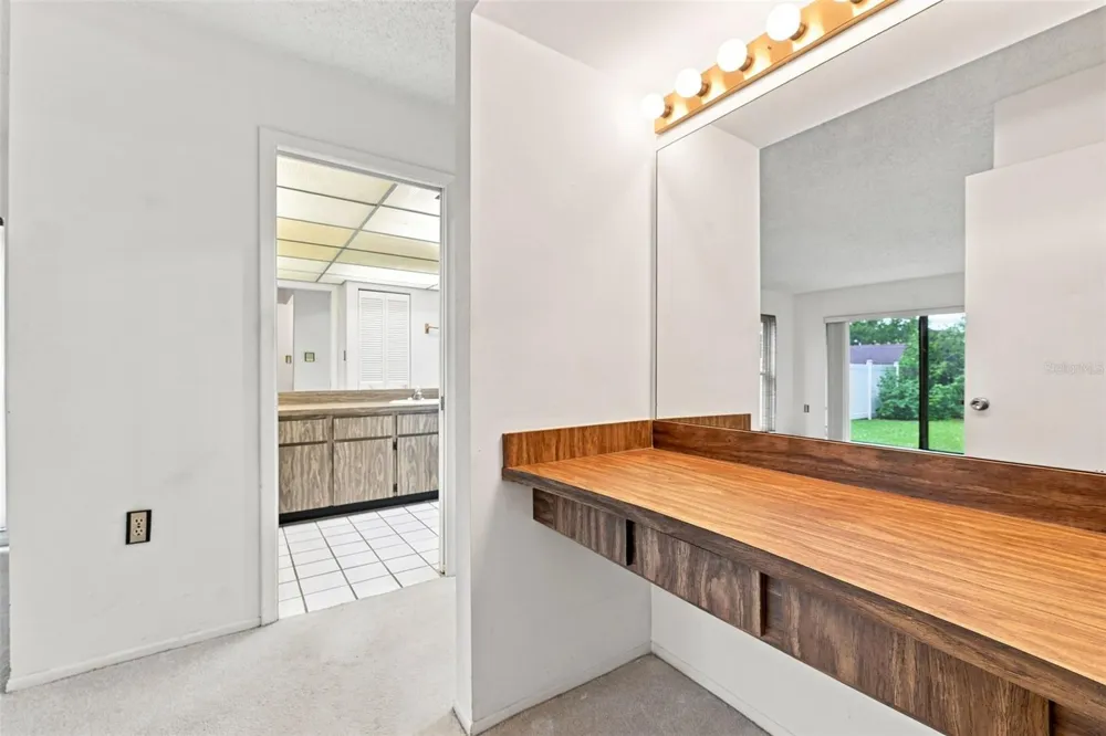 203 HILLCREST DRIVE Safety Harbor, FL 34695