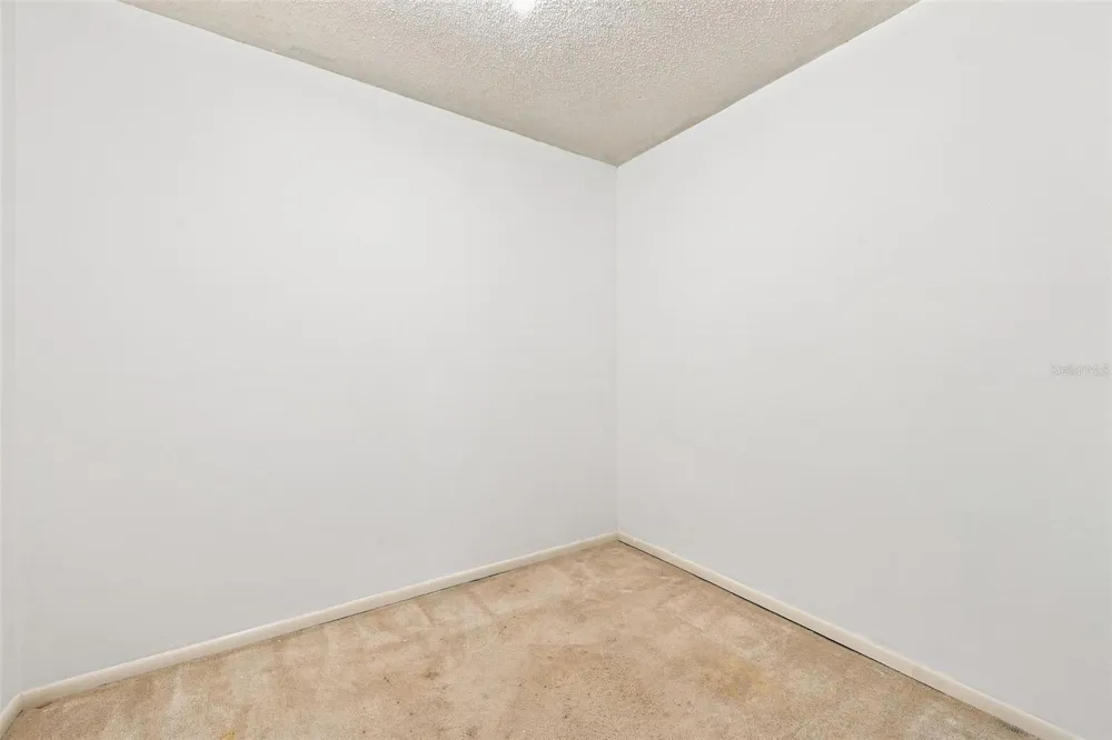 203 HILLCREST DRIVE Safety Harbor, FL 34695