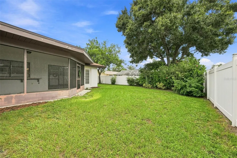 203 HILLCREST DRIVE Safety Harbor, FL 34695