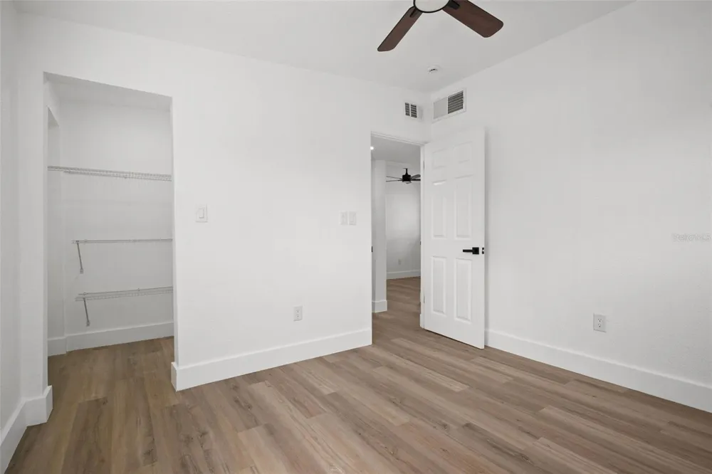9596 GROVELAND STREET Seminole, FL 33772