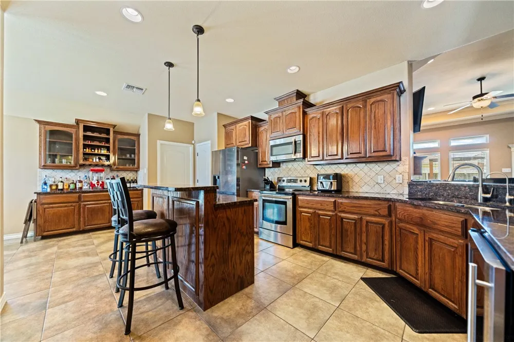 3930 Amadas Drive Corpus Christi, TX 78414
