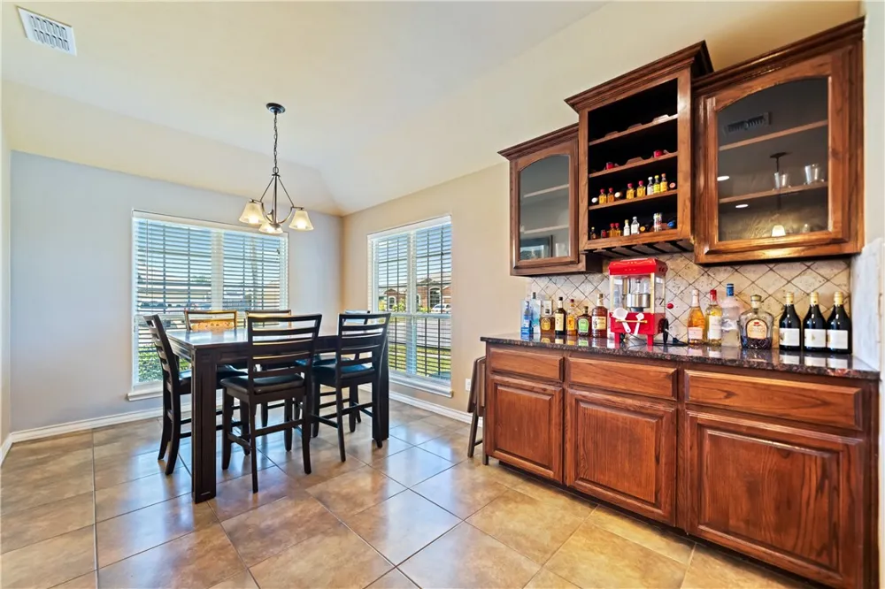 3930 Amadas Drive Corpus Christi, TX 78414
