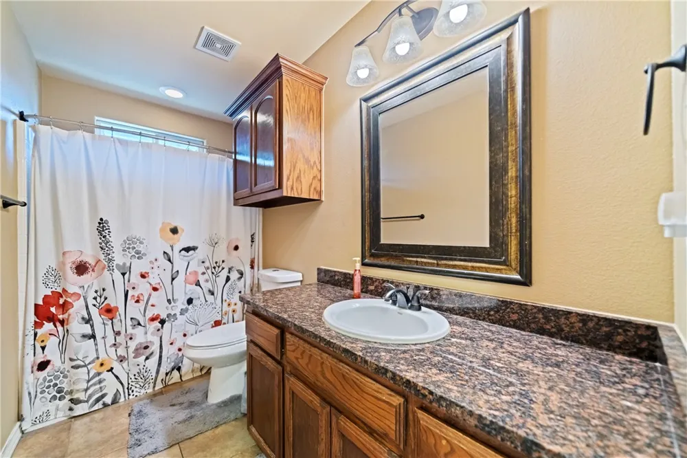 3930 Amadas Drive Corpus Christi, TX 78414