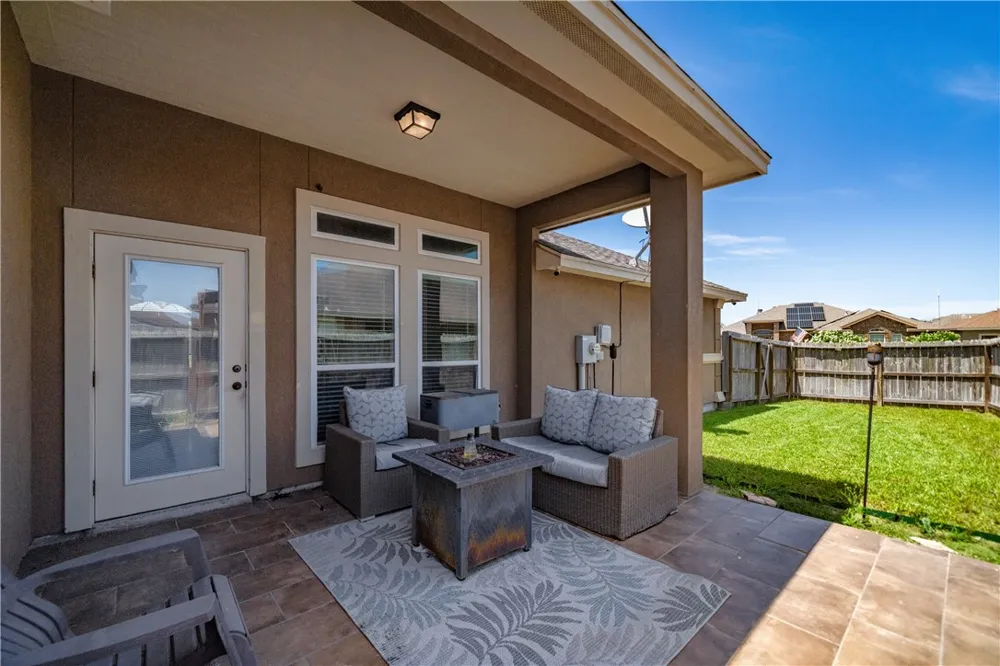 3930 Amadas Drive Corpus Christi, TX 78414