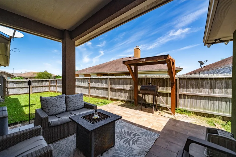 3930 Amadas Drive Corpus Christi, TX 78414