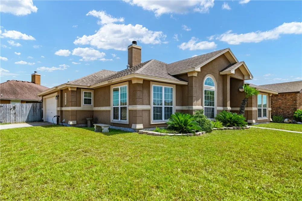 3930 Amadas Drive Corpus Christi, TX 78414