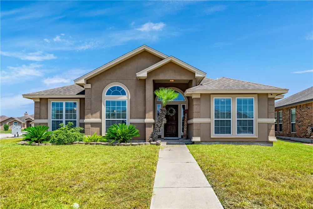 3930 Amadas Drive Corpus Christi, TX 78414