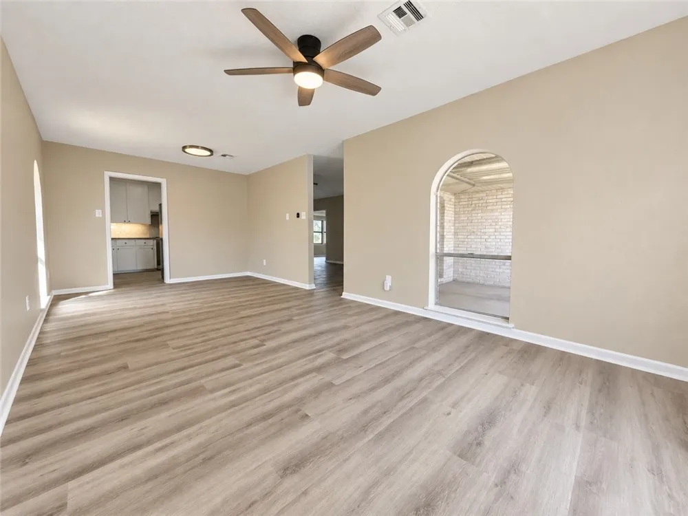 4702 Coventry Corpus Christi, TX 78411