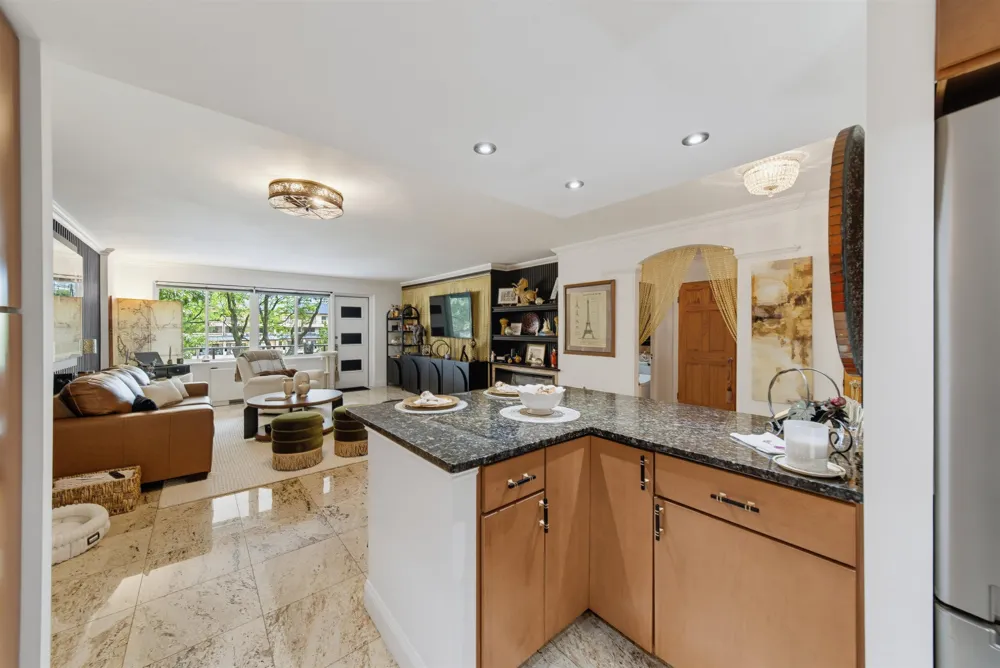 1203 RIVER RD Edgewater, NJ 07020