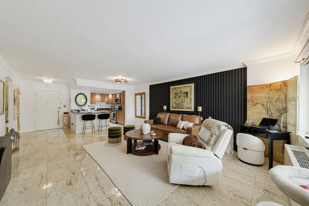 1203 RIVER RD Edgewater, NJ 07020