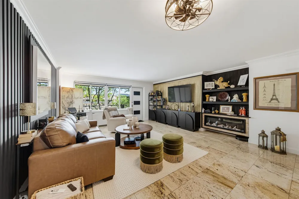 1203 RIVER RD Edgewater, NJ 07020