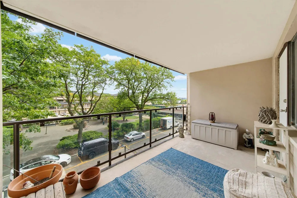 1203 RIVER RD Edgewater, NJ 07020