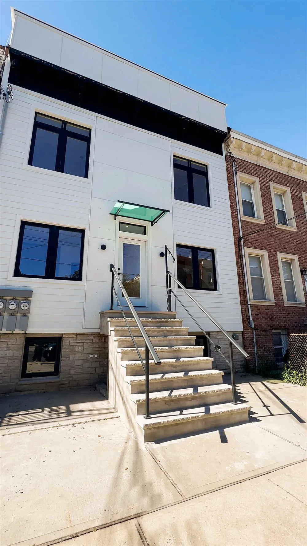 291 NEW YORK AVE Jersey City, NJ 07307