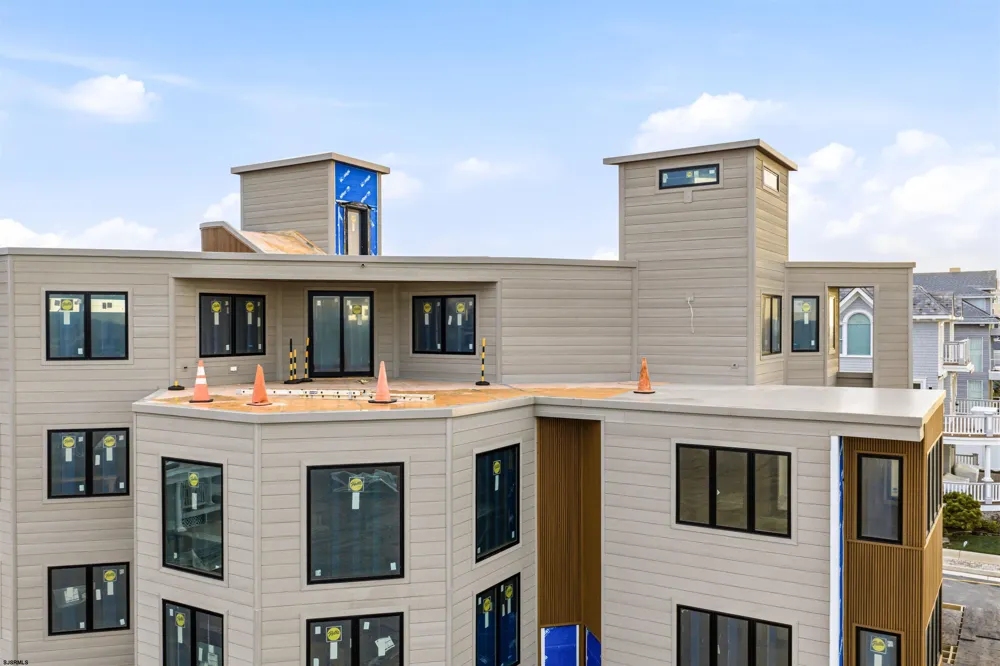 110 S Philadelphia Ave Ventnor, NJ 08406