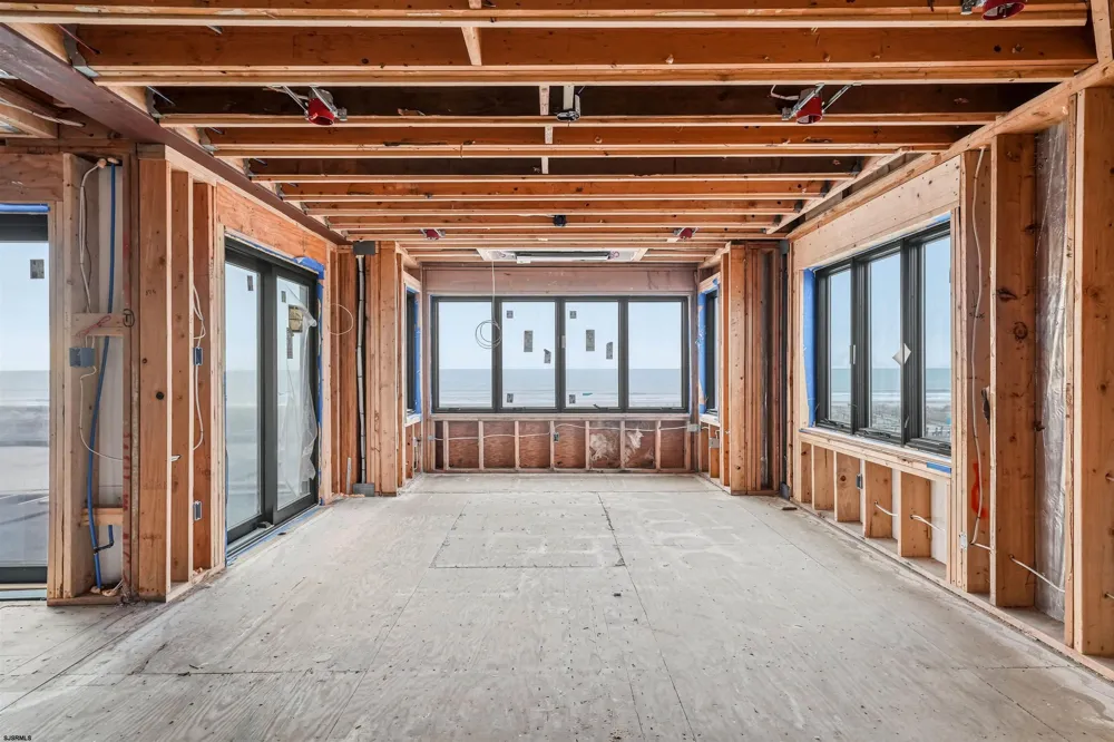 110 S Philadelphia Ave Ventnor, NJ 08406