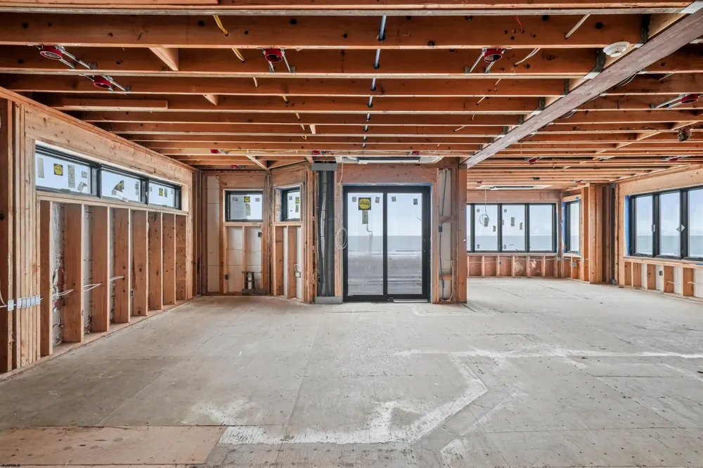 110 S Philadelphia Ave Ventnor, NJ 08406