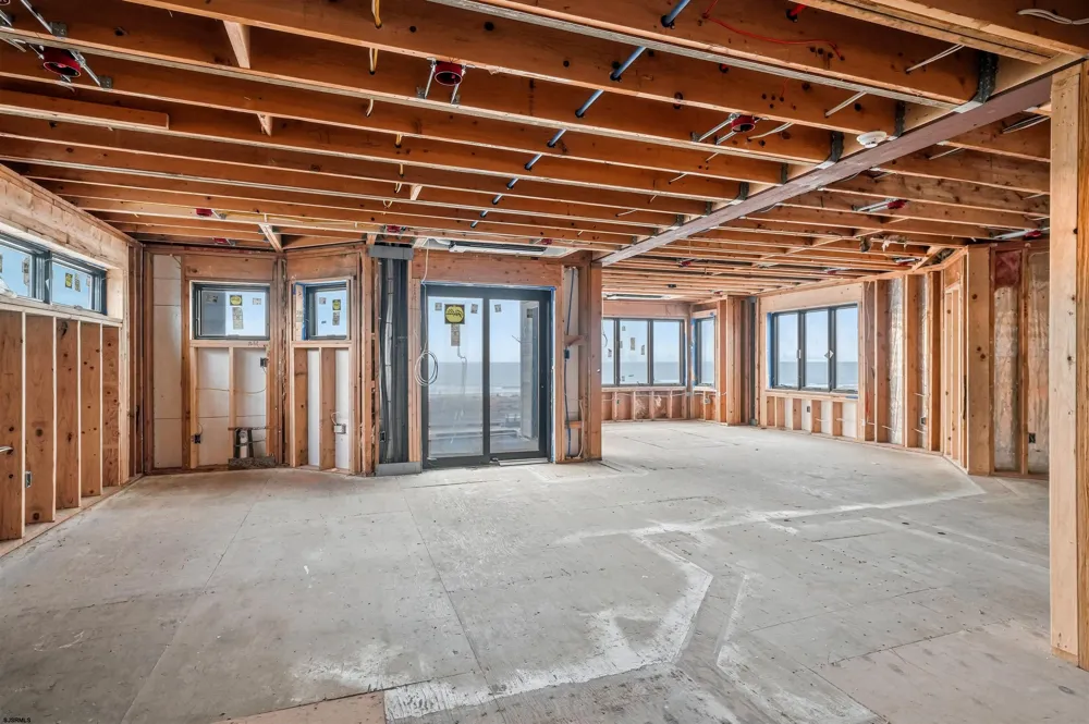 110 S Philadelphia Ave Ventnor, NJ 08406