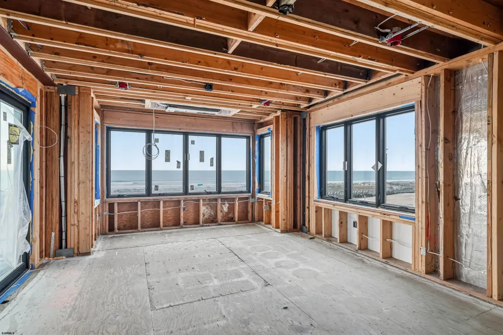 110 S Philadelphia Ave Ventnor, NJ 08406