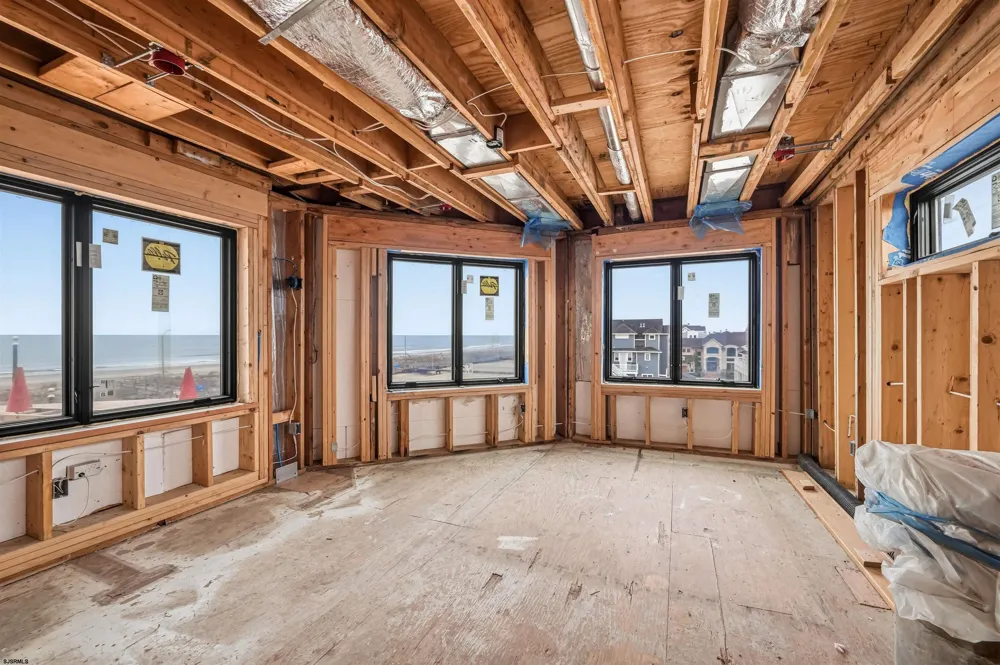 110 S Philadelphia Ave Ventnor, NJ 08406