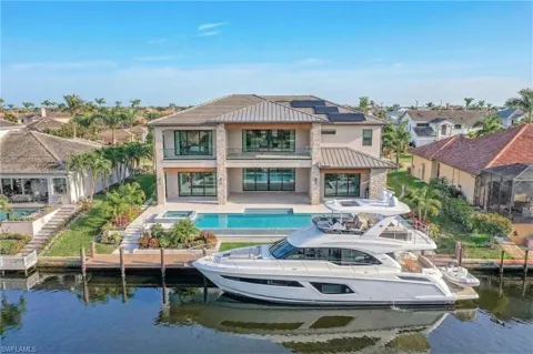 1524 SW 57th Street