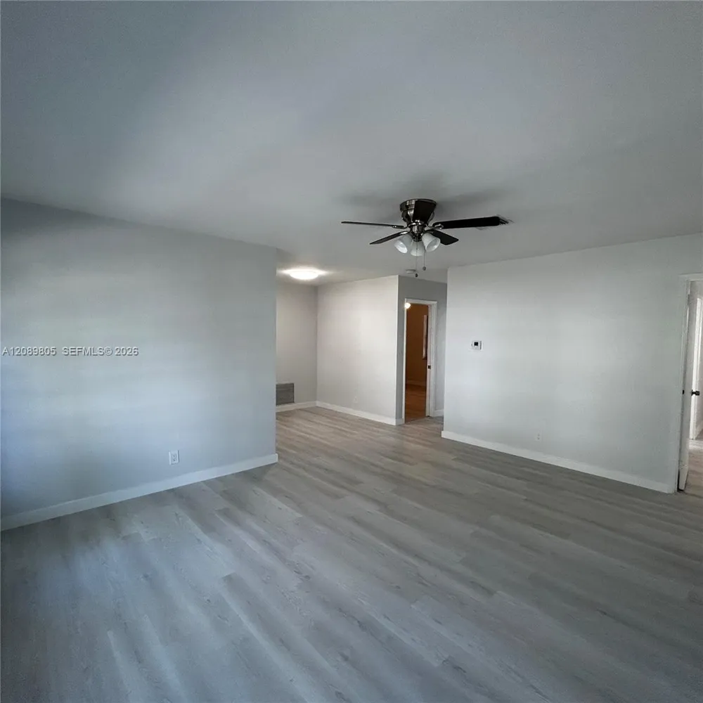 2416 SE 2nd St #1 Pompano Beach, FL 33062