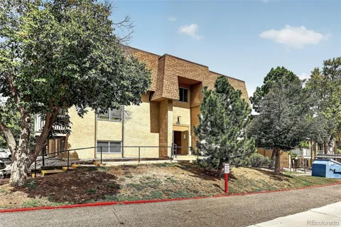 7455 E Quincy Avenue #308