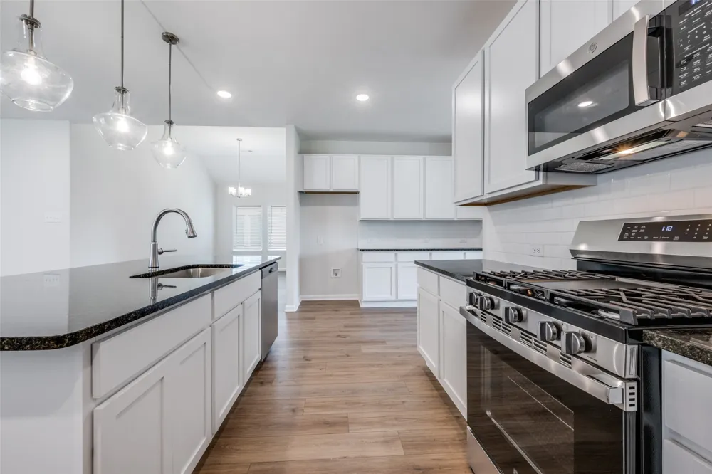 4013 Bluestem Boulevard Denton, TX 76226