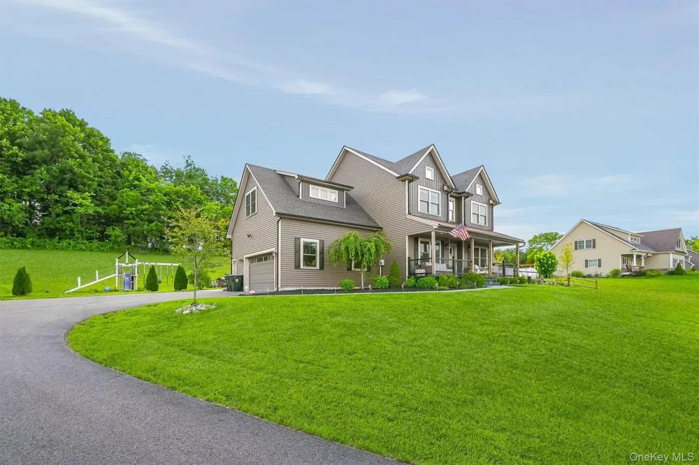 34 Boville Court Chester, NY 10918