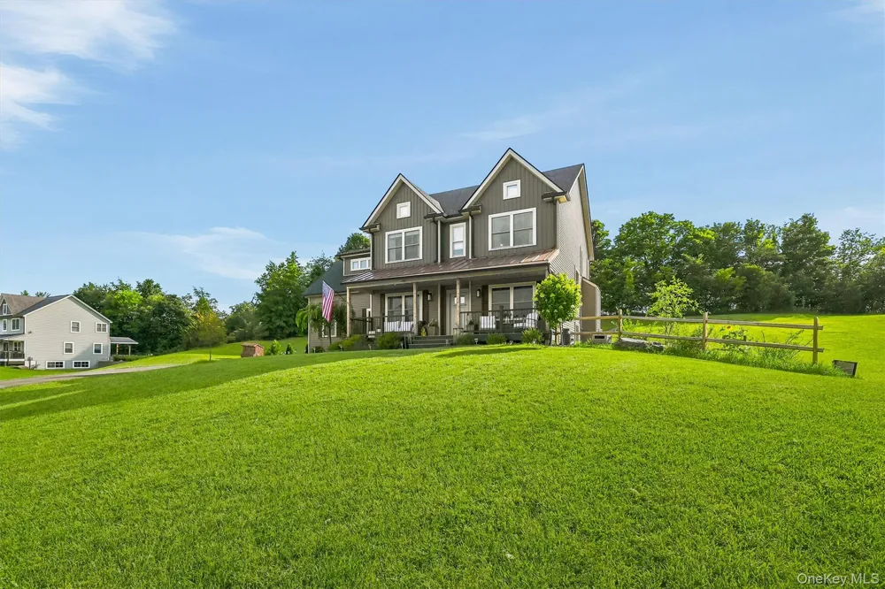 34 Boville Court Chester, NY 10918