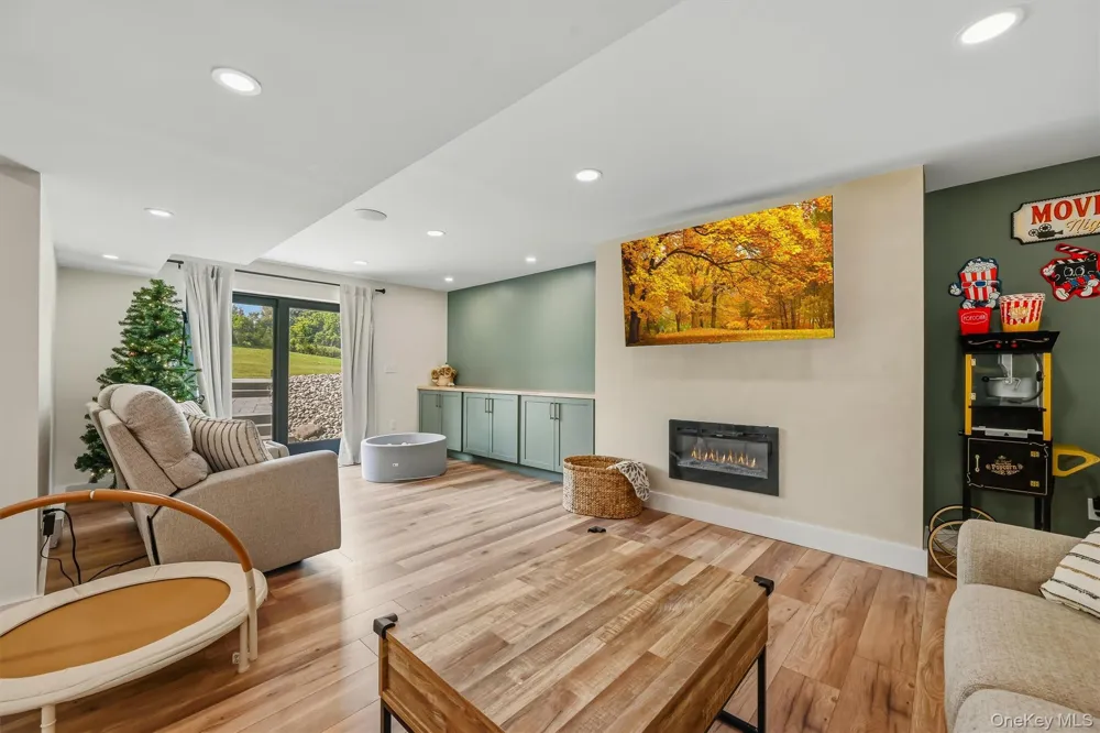 34 Boville Court Chester, NY 10918