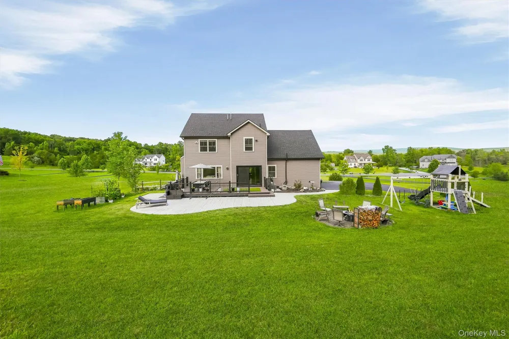 34 Boville Court Chester, NY 10918
