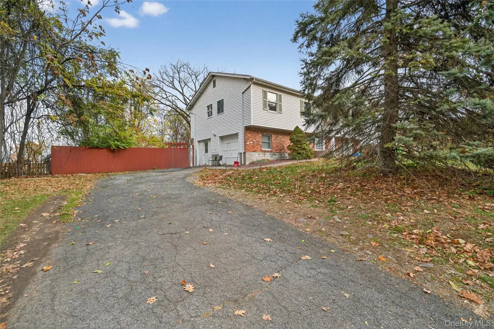 11 Pennsylvania Avenue Monroe, NY 10950