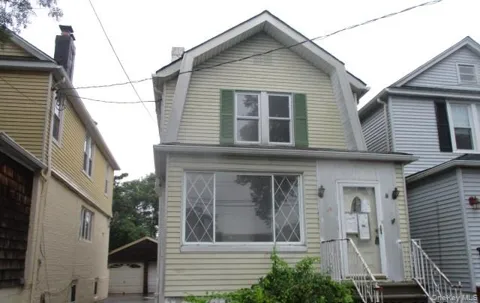98 Marine Street
