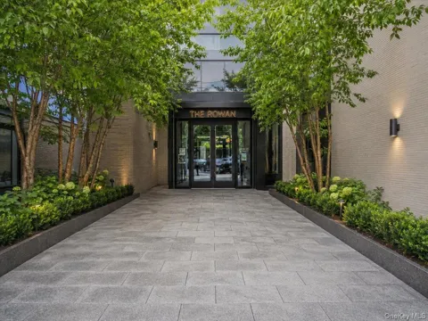 2121 31st Street #2C