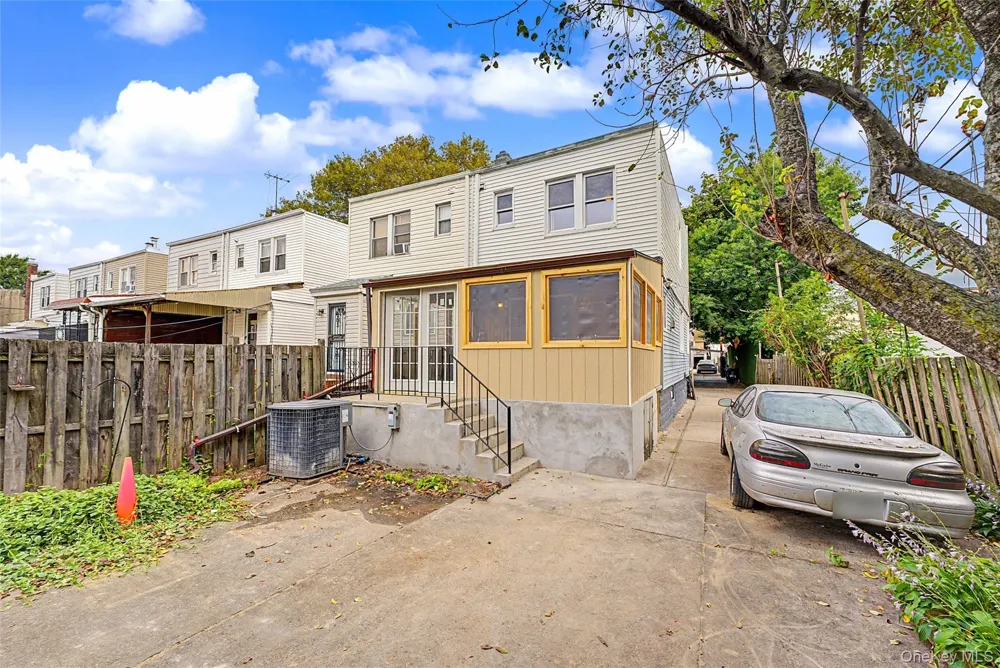 6128 62nd Street Middle Village, NY 11379