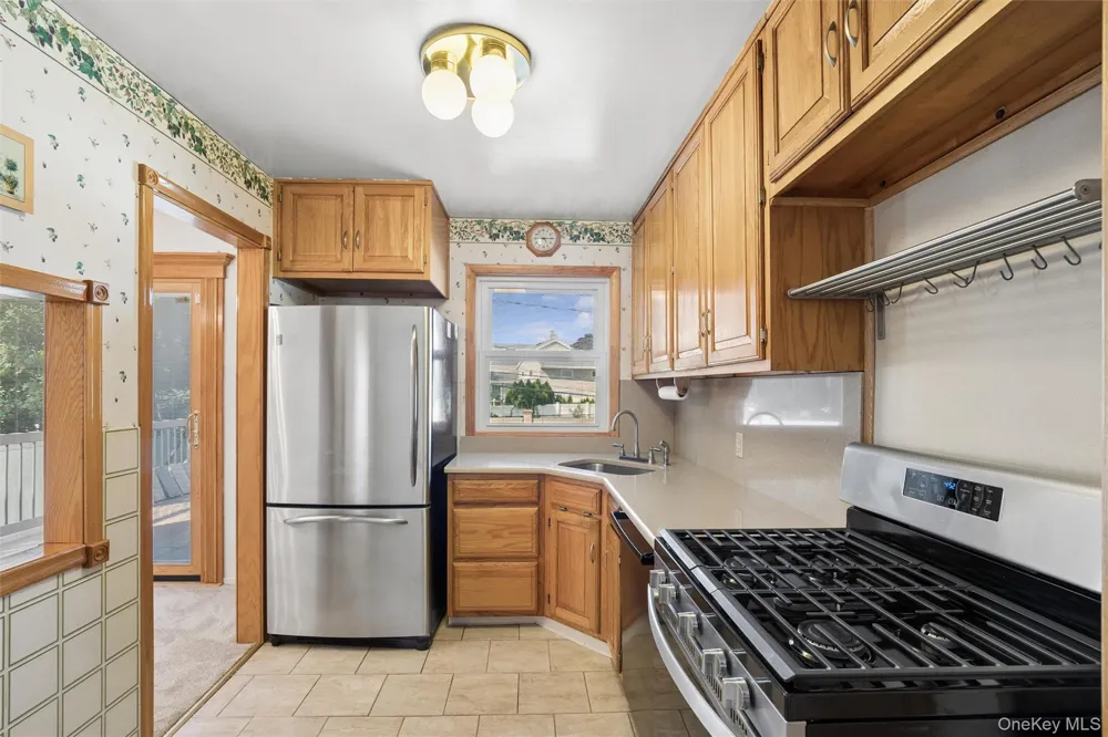 52 Narcissus Avenue Jericho, NY 11753
